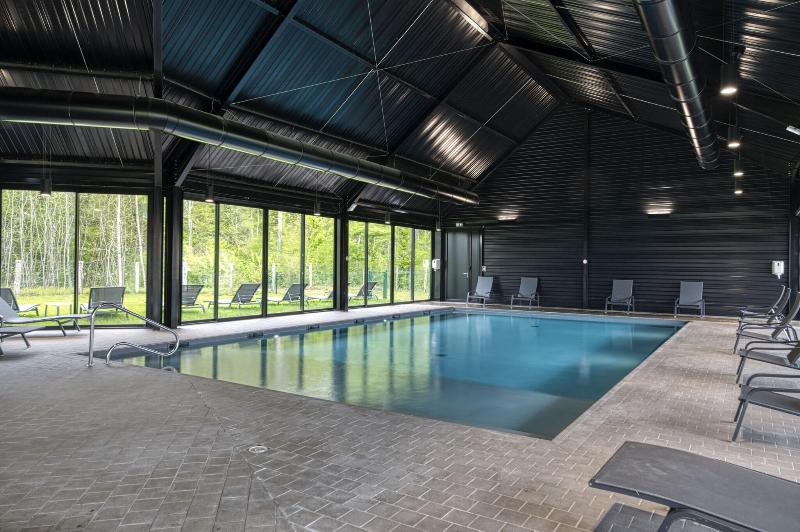 Hotel-Club Lac d'Orient image