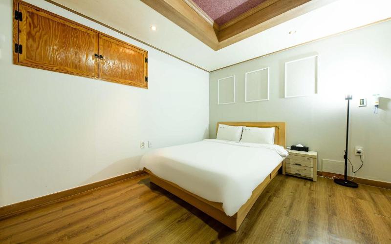 Gyeryong Mongiya image