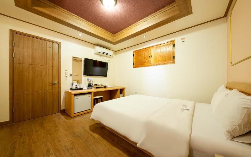 Gyeryong Mongiya image
