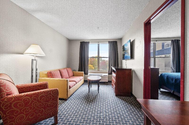 TownSquare Place — photo 10