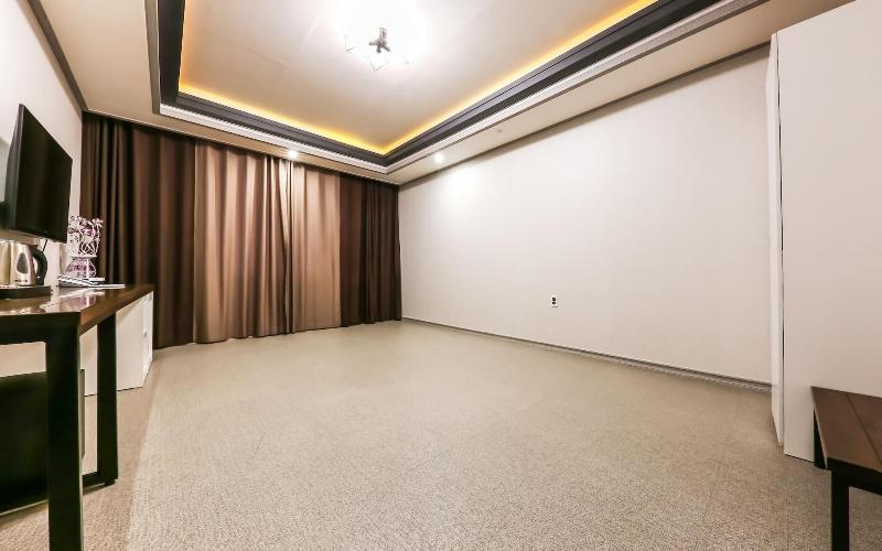Kyeryong Hotel Kyeryong image