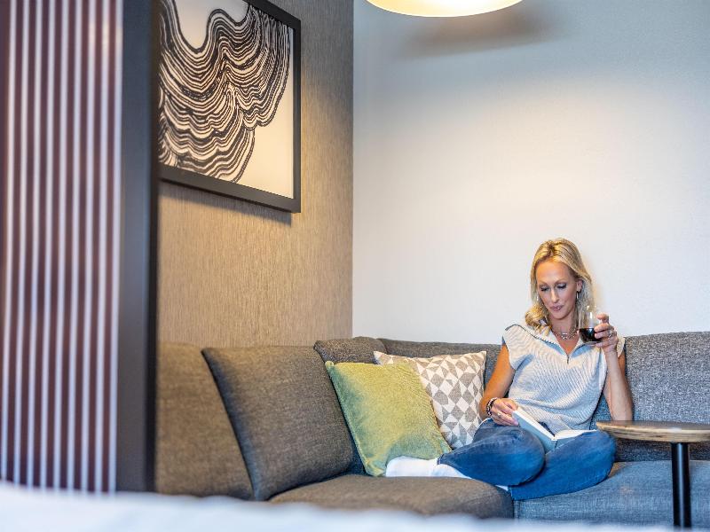 Hyatt House The Woodlands / Shenandoah image