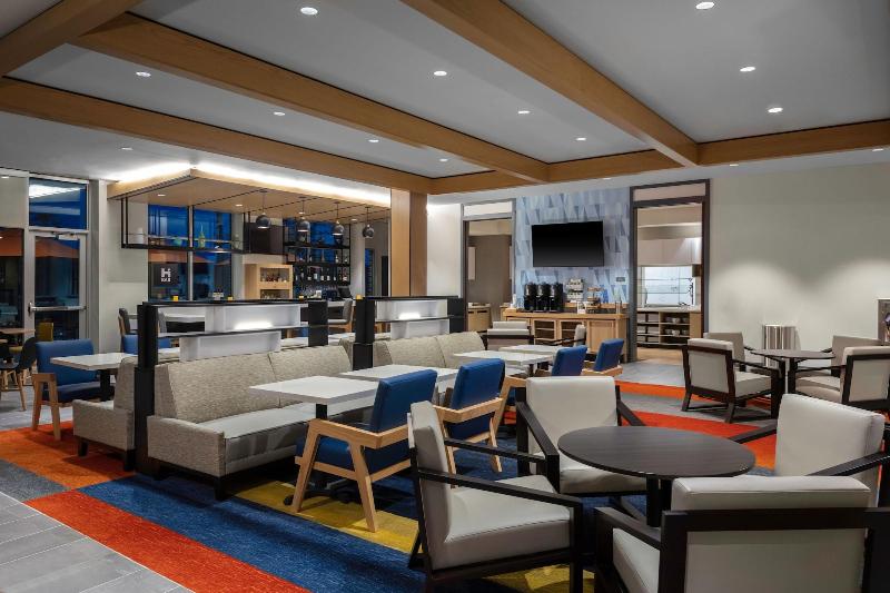 Hyatt House The Woodlands / Shenandoah image