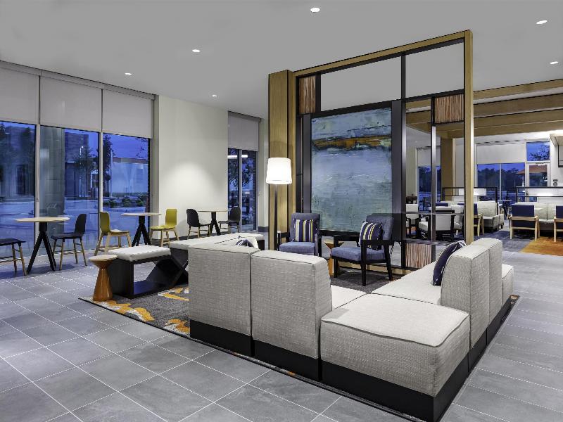 Hyatt House The Woodlands / Shenandoah image