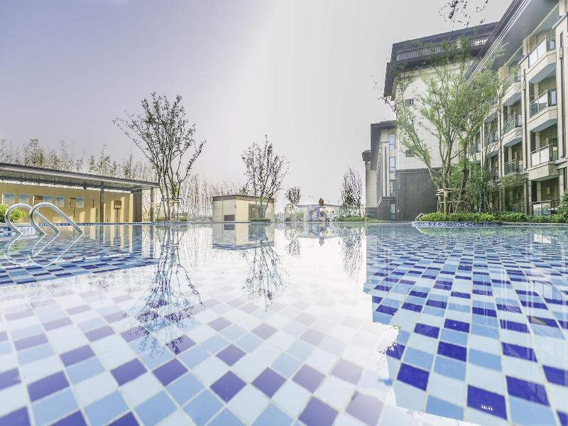 Alcadia Hotel image