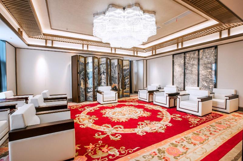 Alcadia Hotel image