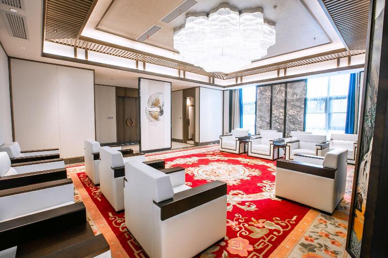 Alcadia Hotel image