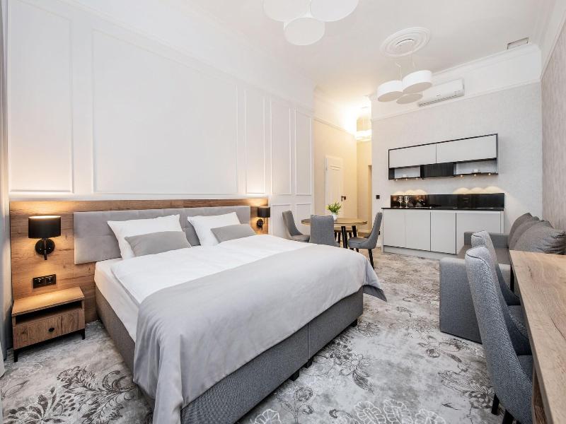 Vinfort Aparthotel image