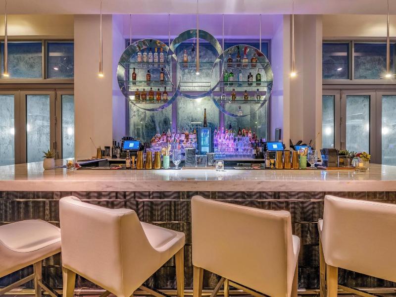Courtyard by Marriott Fort Lauderdale Downtown image