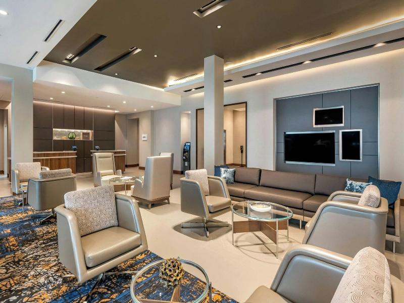 Courtyard by Marriott Fort Lauderdale Downtown image