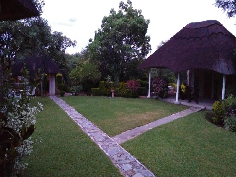 Lynn's Guest House image