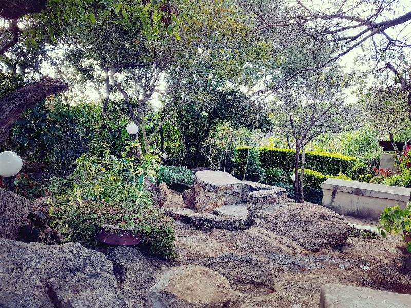 Lynn's Guest House image