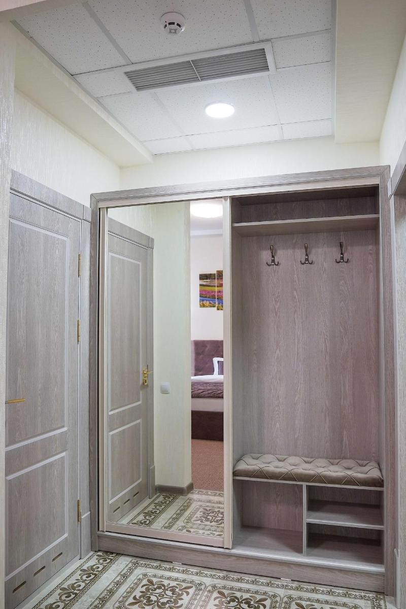 Level Hotel image