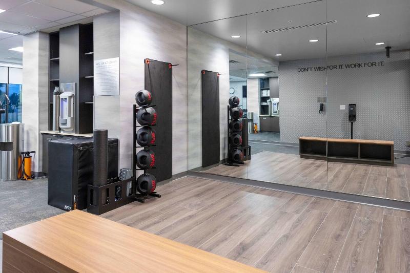 Fairfield Inn & Suites by Marriott Medford image