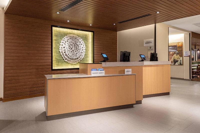 Fairfield Inn & Suites by Marriott Medford image