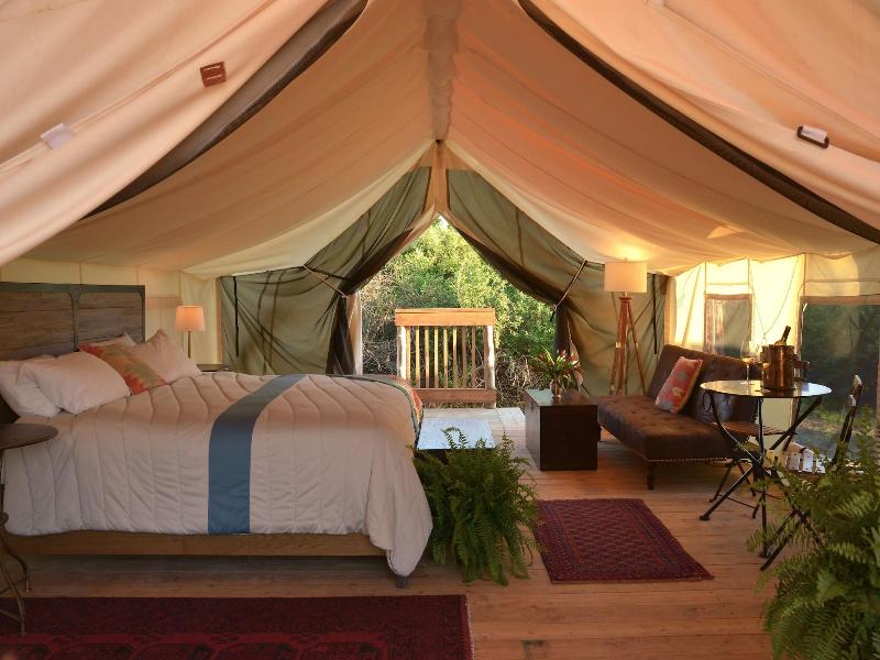 Firelight Camps image