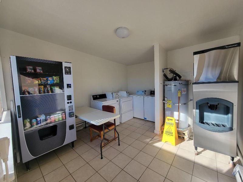 Othello Inn And Suites image