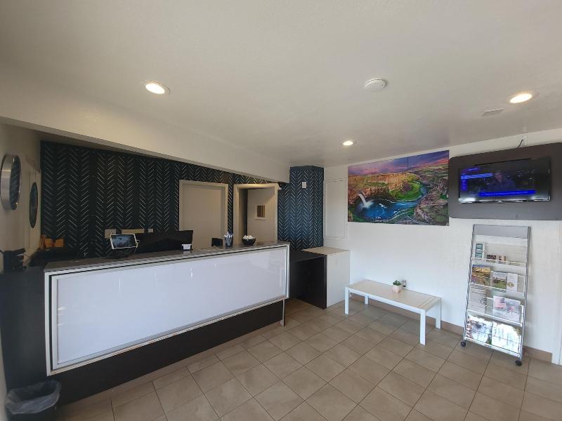 Othello Inn And Suites image