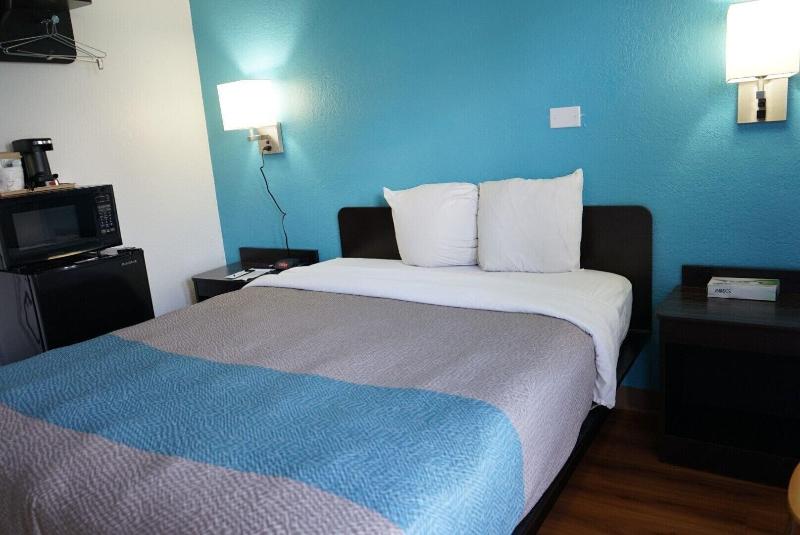 Othello Inn And Suites image