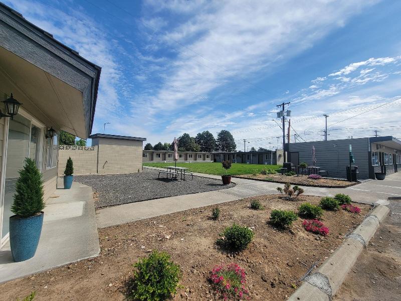 Othello Inn And Suites image