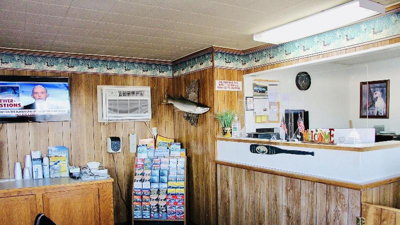 Sage N Sand Motel image
