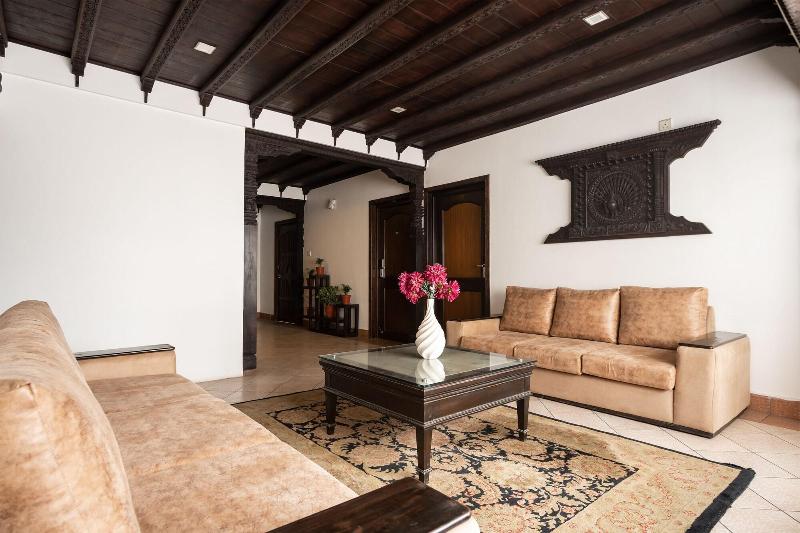 Fresco Retreat image
