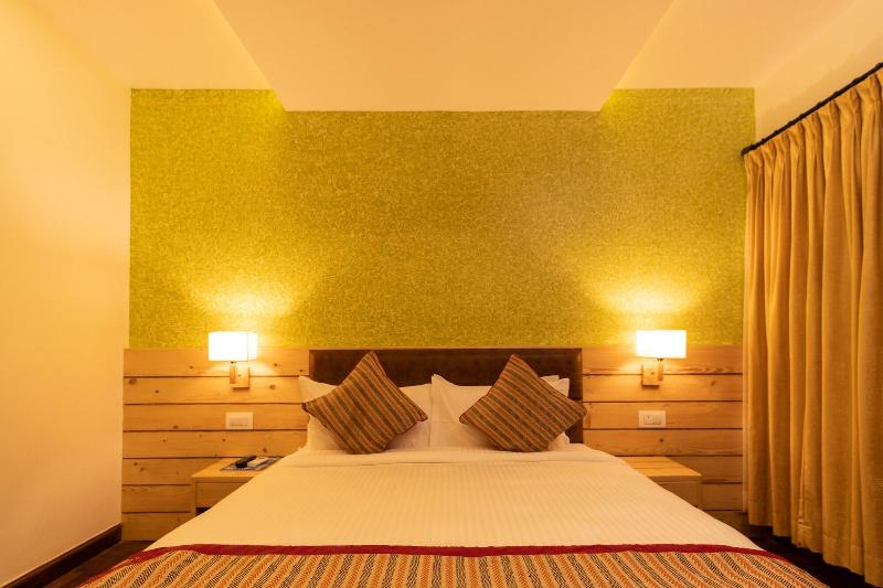 Fresco Retreat image