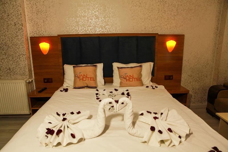 Van Hotel image