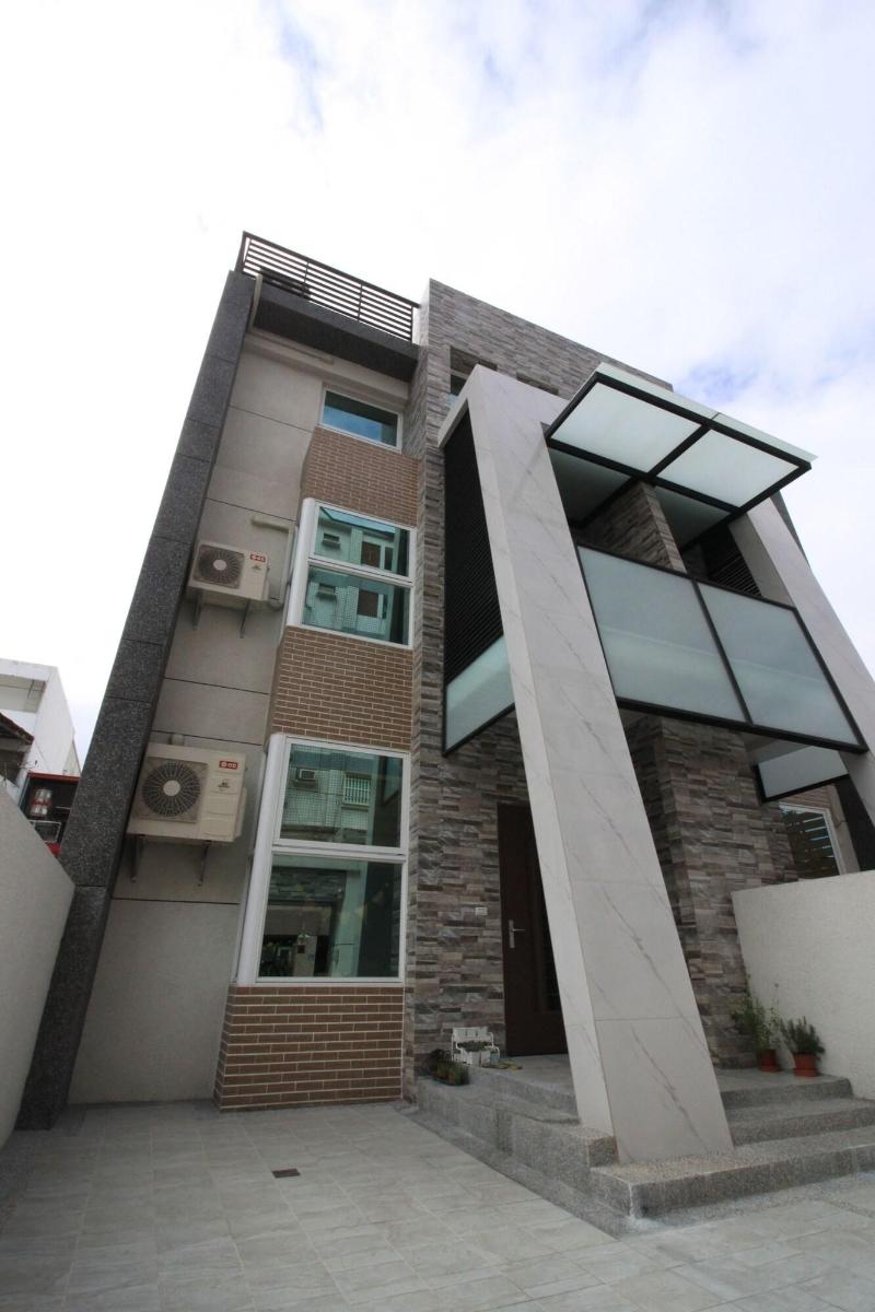 Chestnut Guest House image