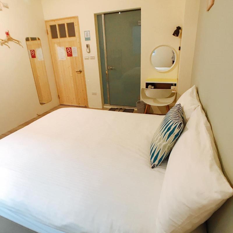 Chestnut Guest House image