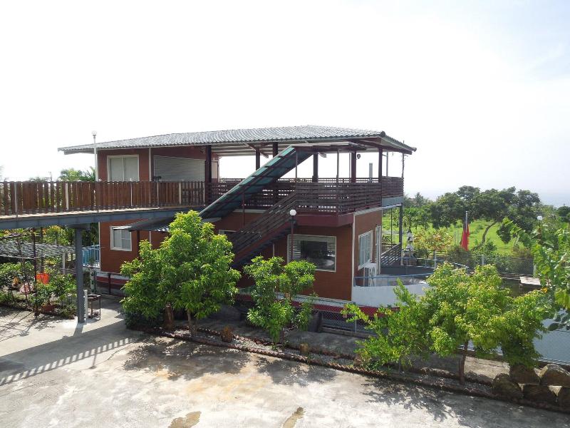 Dulan Red House image