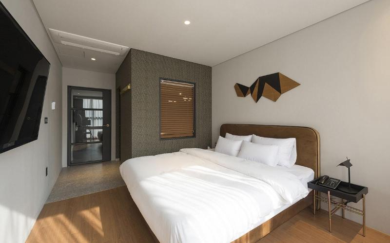 Hound Hotel Yongwon image