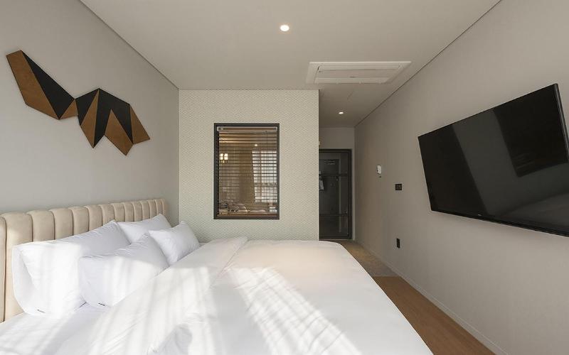 Hound Hotel Yongwon image