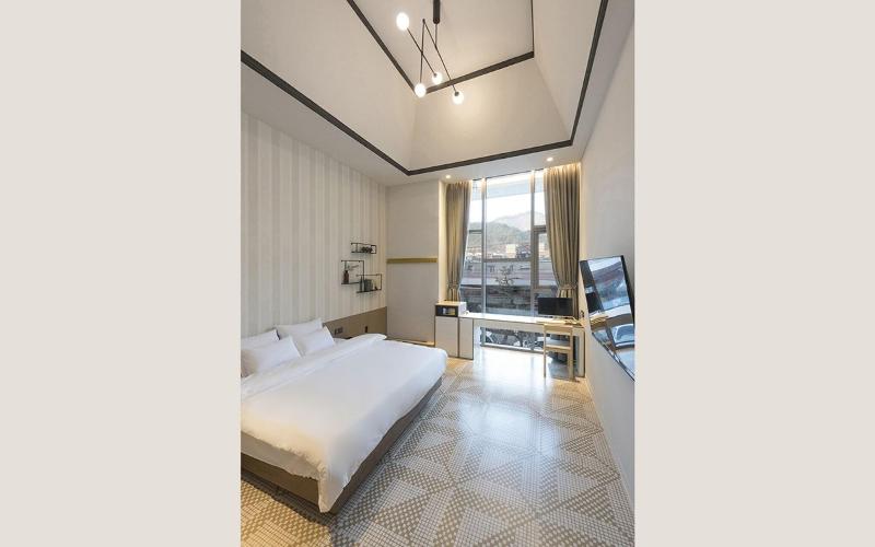 Hound Hotel Yongwon image