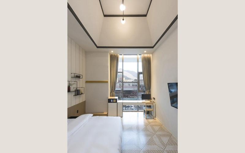 Hound Hotel Yongwon image