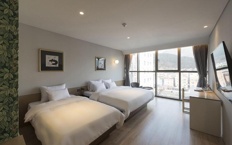 Hound Hotel Yongwon image