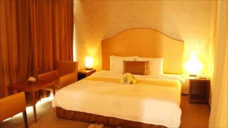 Ecograd Hotel image