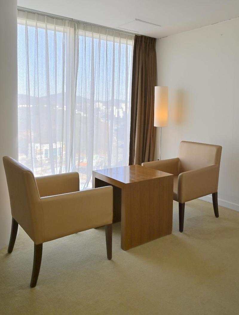 Ecograd Hotel image