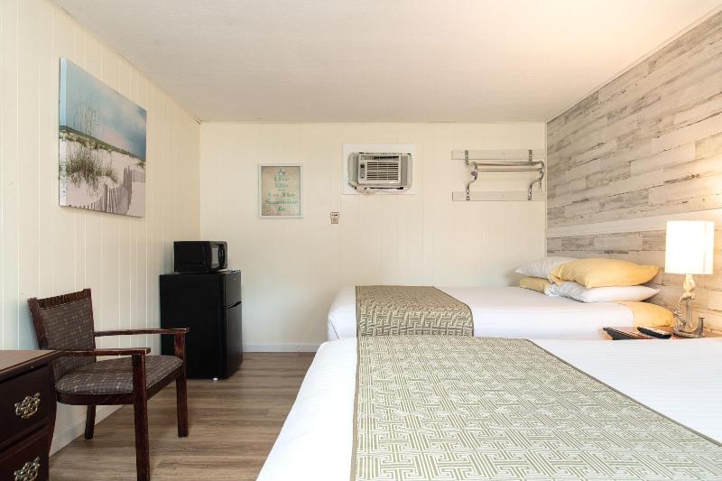 Wagon Wheel Motel image