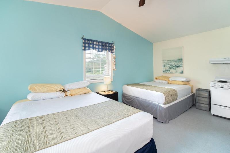 Wagon Wheel Motel image