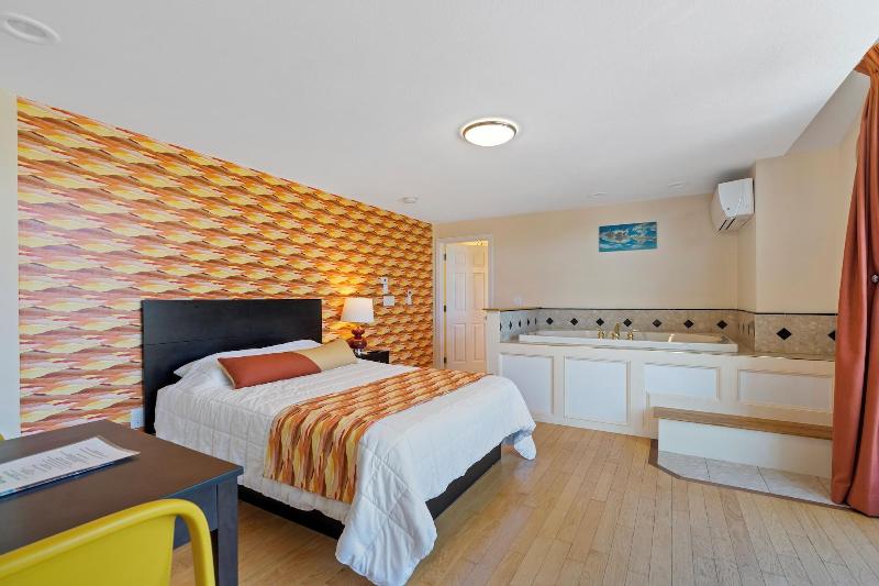 Wagon Wheel Motel image