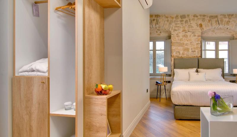 Hotel Boulgari image