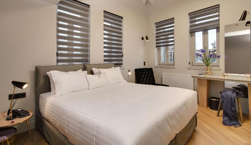 Hotel Boulgari image