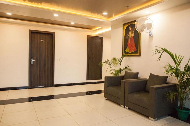 Hotel RG Inn image