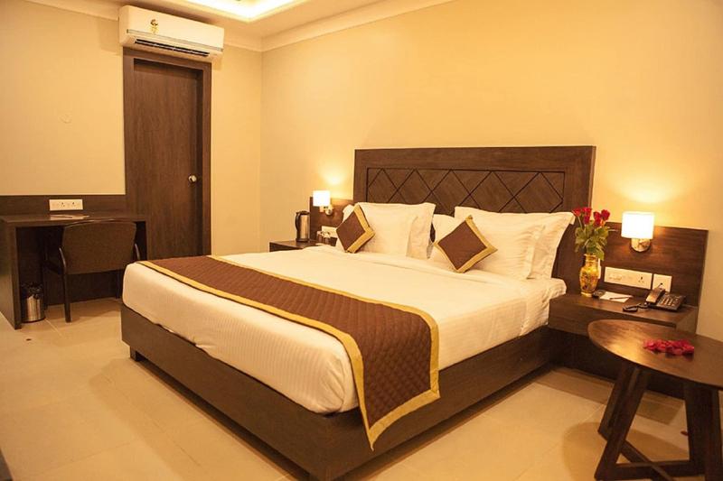 Hotel RG Inn image