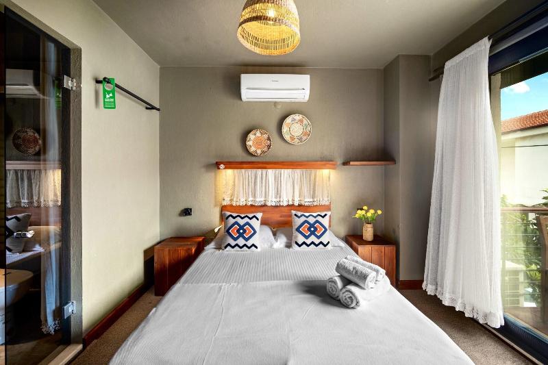 The Green Goose Hotel image