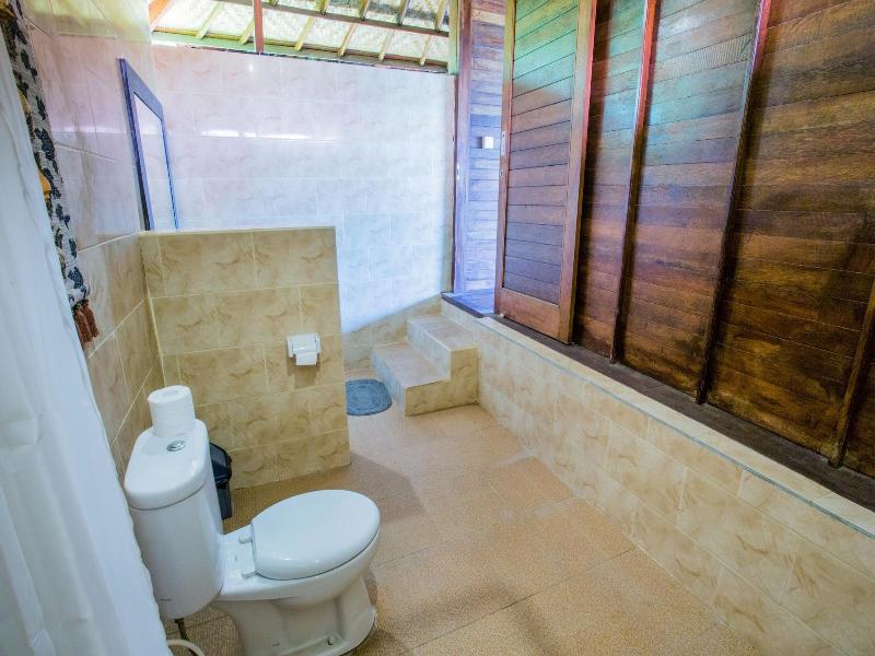 D'Coin Lembongan image