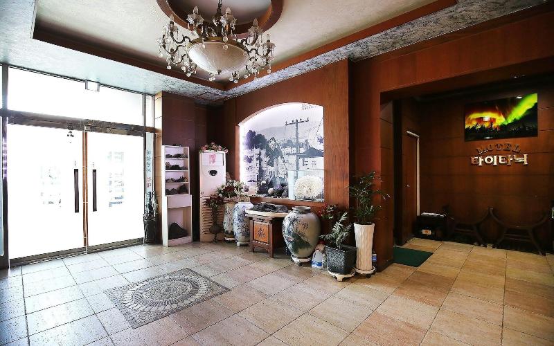 Nonsan Titanic Motel image