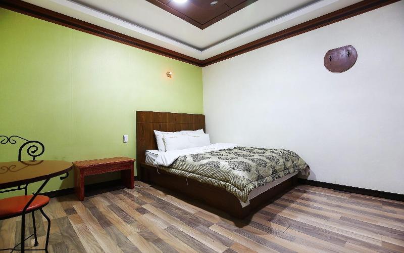 Nonsan Titanic Motel image