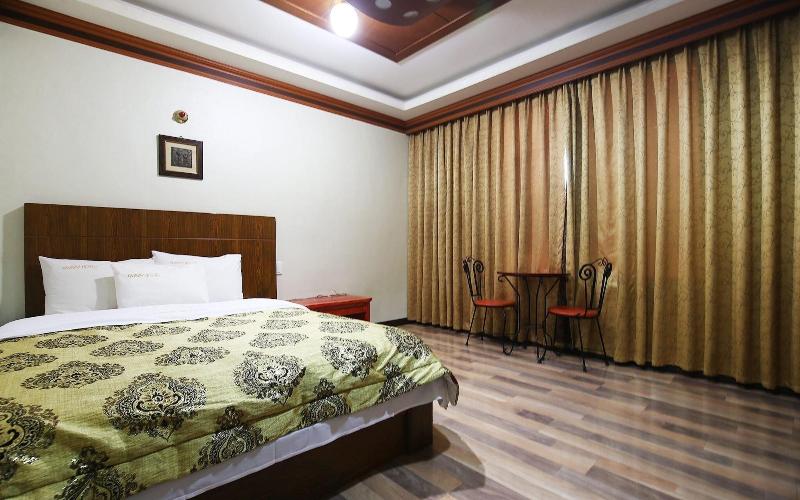 Nonsan Titanic Motel image